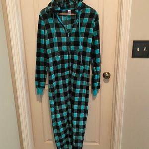 My daughter outgrew it.